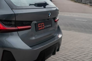 BMW 3 Serie BMW 3-serie Touring 330i M Sport 245pk Adapt.Cruise|Stoelver - afbeelding nr 16