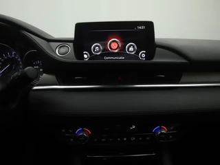 Mazda 6 Mazda 6 Sportbreak 2.0 SkyActiv-G Comfort automaat met Comfort-pakket en trekhaak : dealer onderhouden - afbeelding nr 32