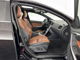 Volvo V60 Aut. *PANO | LUXURY-LEATHER | BI-XENON | PREMIUM AUDIO | NAVI-FULLMAP | MEMORY-PACK | HEATED-COMFORTSEATS | TOWBAR | ECC | PDC | CRUISE | 17''ALU* - afbeelding nr 12