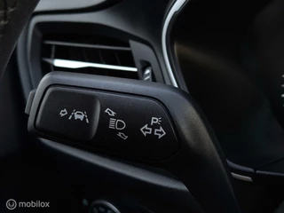 Ford Focus FORD FOCUS 1.0 ECOBOOST TREND EDITION/LED/CARPLAY/CRUISE/LANE ASSIST/16''LMV - afbeelding nr 36
