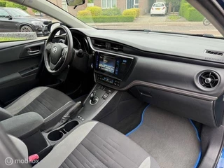 Toyota Auris Toyota Auris Touring Sports 1.8 Hybrid Panorama dak! - afbeelding nr 10