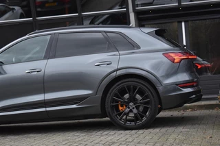 Audi e-tron Audi e-tron e-tron 50 quattro Launch edition Black 71 kWh Pano Lane ACC Luchtvering - afbeelding nr 44