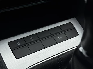 Škoda Octavia Škoda Octavia Combi 1.0 TSI Ambition Business | NL-auto | Navi | Carplay | Clima | PDC | BTW - afbeelding nr 27