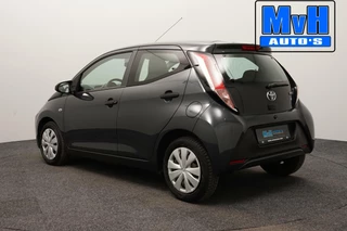Toyota Aygo Toyota Aygo 1.0 VVT-i x|AIRCO|ORG.NL|LED|ISOFIX|CARBON - afbeelding nr 15