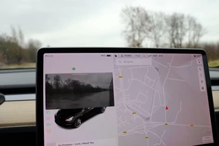 Tesla Model 3 Tesla Model 3 Long Range AWD 75 kWh autopilot trekhaak leder stoelverwarming v+a panodak 19