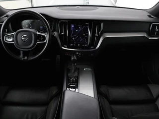 Volvo V60 Volvo V60 2.0 T4 R Design | Stoelverwarming | Trekhaak |  Carplay | Camera | Adaptive cruise | Navigatie | Full LED | 19'' lichtmetalen velgen | Memory - afbeelding nr 9