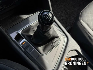 Volkswagen Tiguan Volkswagen Tiguan 1.5 TSI R-line | CARPLAY | TREKHAAK | DEALER OH - afbeelding nr 6