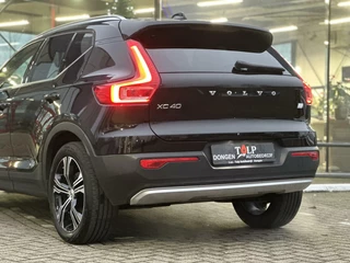 Volvo XC40 Volvo XC40 1.5 T5 Twin Engine Inscription Leer Dak 19