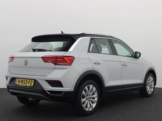 Volkswagen T-Roc AUTOMAAT / VIRTUAL / DAB+ / CARPLAY / NAVI / AIRCO / PDC / ACC / NL-AUTO - afbeelding nr 15