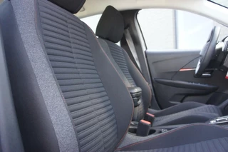 Peugeot 208 Peugeot 208 1.2 Automaat CarPlay|Cruise|Navigatie|PDC|Velgen - afbeelding nr 20