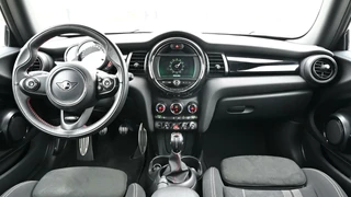 MINI Cooper MINI Cooper 1.5 | JCW Pakket | Stoelverwarming | NAP | LED | - afbeelding nr 37