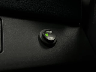 Toyota Yaris Toyota Yaris 1.5 Hybrid Bi-Tone| Lane | Camera | LED |Keyles - afbeelding nr 18