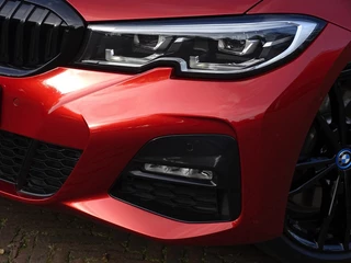 BMW 3 Serie BMW 3 Serie 330e 292PK M-perf. / BMW Individual / 2021 / LED - afbeelding nr 52