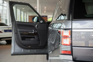 Land Rover Range Rover Land Rover Range Rover 4.4 SDV8 Vogue|2e Eig|Pano|Meridian|Trekhaak|Soft Close|Adaptive Cruise|Dealer Onderhouden - afbeelding nr 7