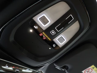 Volvo S60 Volvo S60 B4 AUT(7) PLUS DARK 360GR CAM HARMAN/KARDON STOELVENTILATIE SCHU - afbeelding nr 32