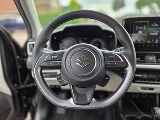 Suzuki Swift Suzuki Swift 1.2 Style Smart Hybrid | Automaat | Dakspoiler | Nieuwprijs € 29044,- | 6 jaar garantie - afbeelding nr 11