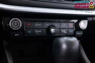 Jeep Compass Jeep Compass 4 x e 240 Plug-in Hybrid S | LEDER | 360 Camera | LED | CARPLAY - afbeelding nr 13