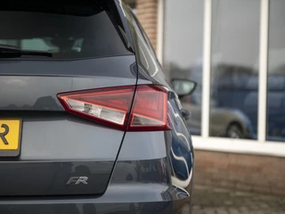 SEAT Arona SEAT Arona 1.0 EcoTSi 116pk DSG FR | Full LED | Keyless | ParkAssist + Camera | App-Connect | Armsteun vóór | Black Pack | Wireless Charge - afbeelding nr 42
