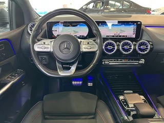 Mercedes-Benz B-Klasse Mercedes-Benz B-Klasse B 200 AMG Line P-dak LED Camera Sfeerlicht Distronic+ Widescreen - afbeelding nr 19