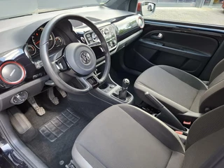 Volkswagen up! Volkswagen Up! 1.0 BMT Colour Edition / AIRCO / LM. VELGEN / ENZ. - afbeelding nr 10