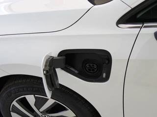 Volkswagen Golf Volkswagen Golf 1.4 eHybrid 204pk Style | Acc | Camera - afbeelding nr 22