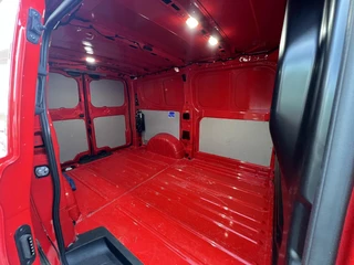 Ford Transit Custom Ford Transit Custom 280 2.0 TDCI L1H1 Trend | Automaat | Scherm met Apple Carplay/Android Auto | Camera | Parkeersensoren | zuid - afbeelding nr 13