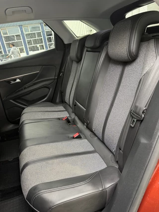 Peugeot 3008 Peugeot 3008 1.2 PureTech Allure|Automaat - afbeelding nr 26