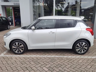 Suzuki Swift Suzuki Swift 1.0 BOOSTERJET STIJL AUTOMAAT Navi | Clima | Cruise - afbeelding nr 2