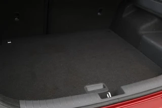 Hyundai IONIQ Hyundai IONIQ 1.6 GDI PHEV | Stoel & stuurverwarming |  Adaptive cruise | Full LED | Camera | Carplay | Navigatie | Keyless | Climate control - afbeelding nr 10