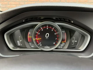 Volvo V40 Volvo V40 2.0 T2 |R-design Dif|Polestar|Digitaal|LED|Navi|Cruise - afbeelding nr 16
