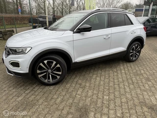 Volkswagen T-Roc Volkswagen T-Roc 1.0 TSI I.Q DRIVE - afbeelding nr 2