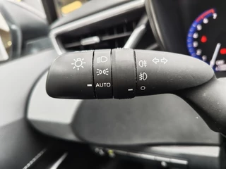 Toyota Corolla Touring Sports Toyota Corolla Touring Sports 1.8 Hybrid Business Plus | Navi | Keyless Entry | Stoelverwarmin - afbeelding nr 11