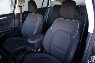Ford Focus Ford Focus Wagon 1.0 EcoBoost Titanium Business, NL, trekh. - afbeelding nr 5