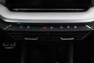 Škoda Octavia Skoda Octavia 1.0 e-TSI Sport | Carplay | Full LED | Navigatie |  Sfeerverlichting | DAB | Sportstoelen | Climate control | Parkeerhulp - afbeelding nr 15