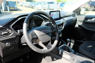 Ford Kuga Ford Kuga 1.5 EcoBoost Titanium 120pk Wegklapbare Trekhaak | Navigatie | Parkeersensoren | Apple Carplay | Metaal lak | Dealer onderhouden - afbeelding nr 10
