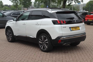 Peugeot 3008 Peugeot 3008 1.6 PureTech GT Line / Panoramdak / Camera / Navigatie / 19'' / Keyless / Half leder / Focal Audio / Dodehoek / Cruise Control - afbeelding nr 3