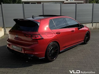 Volkswagen Golf Volkswagen Golf 8 GTI 2.0 TSI Clubsport 45 Akra IQ HUD PANO - afbeelding nr 8
