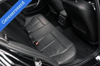 BMW 1 Serie BMW 1-serie M140i xDrive Harman Kardon Dak Leer - afbeelding nr 36