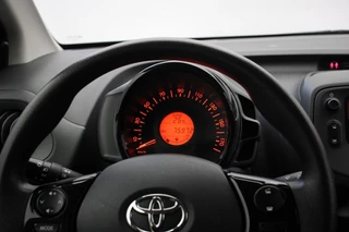 Toyota Aygo Toyota Aygo 1.0 VVT-i x-fun 5 Deurs - Airco - afbeelding nr 13