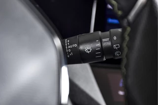 Peugeot 308 Peugeot 308 SW 1.2 PureTech 130 PK GT - Automaat | Dig. Cockpit | Adapt. Cruise | Stoel+-Stuurverw. | PDC | Camera | NAV + App. Connect | ECC | LM 17