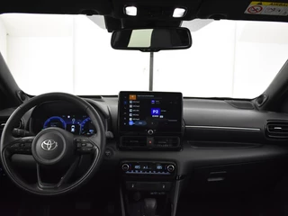 Toyota Yaris Toyota Yaris 1.5 Hybrid 130 Executive | Stuur en Stoelverwarming | PDC V+A | - afbeelding nr 10