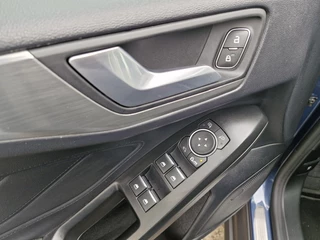 Ford Focus Ford Focus 125 pk Ecoboost Hybrid Titanium X Business - afbeelding nr 20