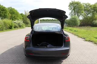 Tesla Model 3 Tesla Model 3 Long Range AWD 75 kWh autopilot dual motor leder panodak dab memory seats stoelverwaming v+a - afbeelding nr 9