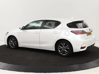 Lexus CT Lexus CT 200h 25th Edition | Stoelverwarming | Navigatie |  Parkeerhulp | Climate control | Camera | Cruise control | Sportstoelen | Bluetooth - afbeelding nr 2