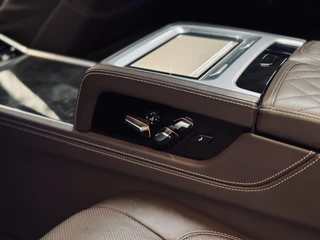 BMW 7 Serie | B&W | Skylounge | 4-wielbest. - afbeelding nr 34