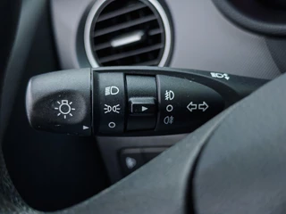 Hyundai i10 Hyundai i10 1.0i Go! - Navigatie - Climate control - afbeelding nr 23