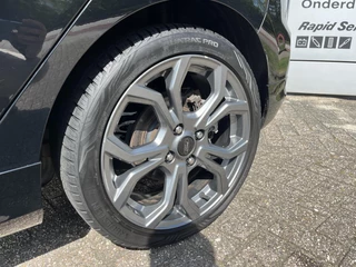 Ford Fiesta Ford Fiesta 1.0 EcoBoost ST-Line 100pk Trekhaak | Cruise control | Apple Carplay | Android auto | Climate control - afbeelding nr 27
