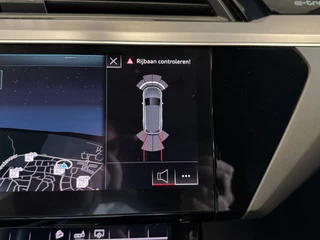 Audi e-tron Audi e-tron e-tron 50 quattro | SOH 88% |2x S-Line Black Edition 71 kWh | Pano | Afn. trekhaak | Carplay | Adaptive cruise | Stoelverwarming - afbeelding nr 32