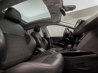 Peugeot 2008 Automaat (PANORAMADAK, APPLE CARPLAY, NAVIGATIE, CLIMATE, STOELVERWARMING, LEDER, SPORTSTOELEN, GETINT GLAS, CRUISE, LM VELGEN, NIEUWSTAAT) - afbeelding nr 8