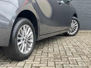 Toyota Verso Toyota Verso 1.8 VVT-i 147 pk Dynamic AUT. | parkeersensor | trekhaak | camera | stoelverwarming | cruise control - afbeelding nr 10